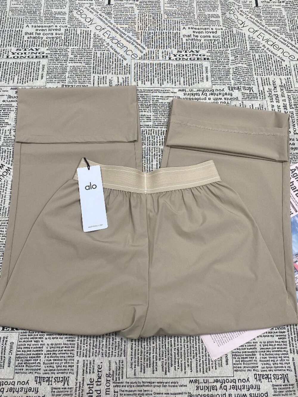 Brand New🦹♀️ALO Yoga Gravel Suit Up Trouser 30" Regular - Picture 3 of 7